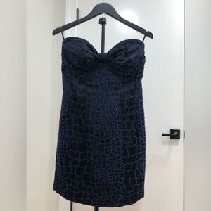 106. Ark & Co Elegant Black and Blue Strapless Cocktail Dress